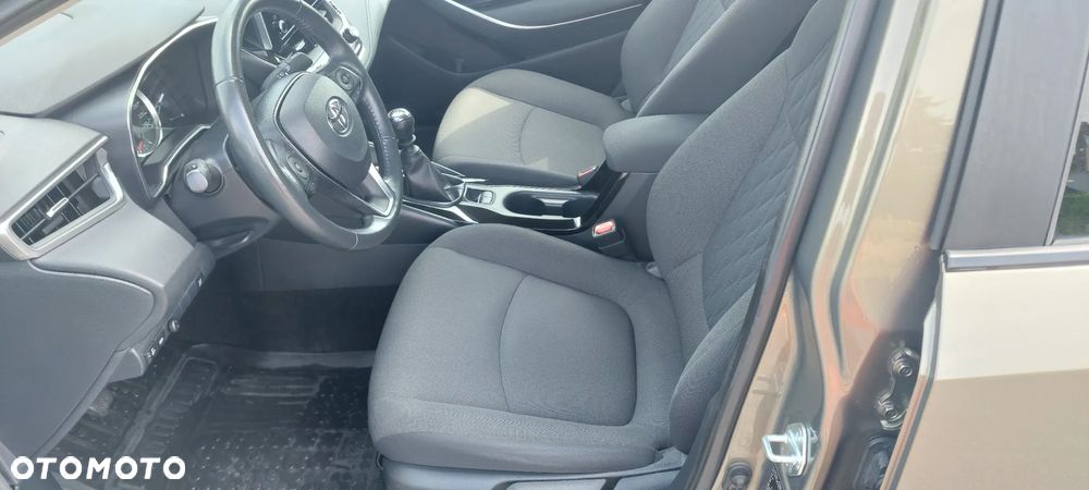 Toyota Corolla 1.6 Comfort - 11