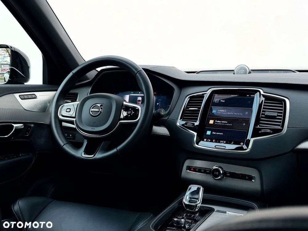 Volvo XC 90 - 22