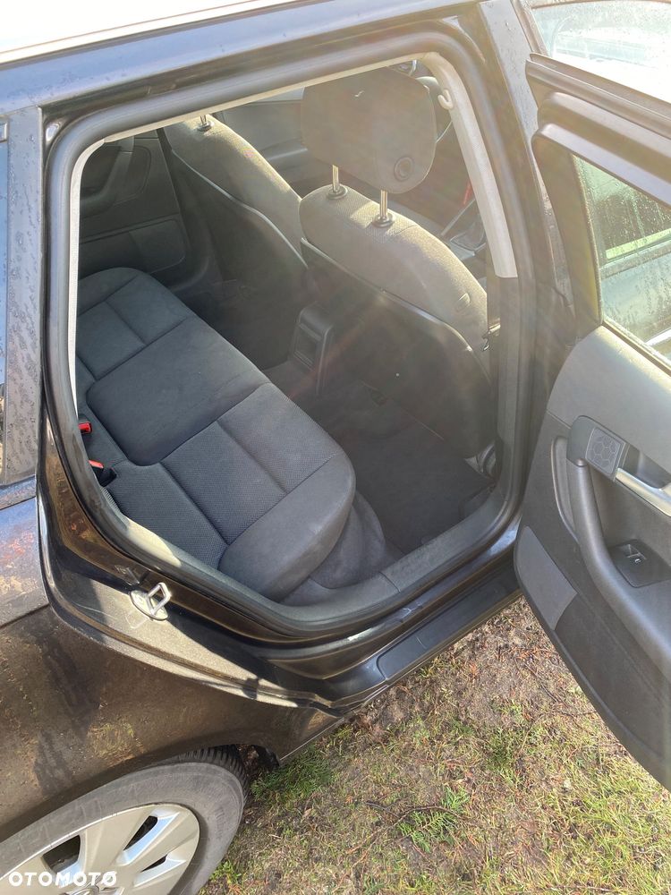 Audi A3 Sportback 1.6 TDI DPF Attraction - 6