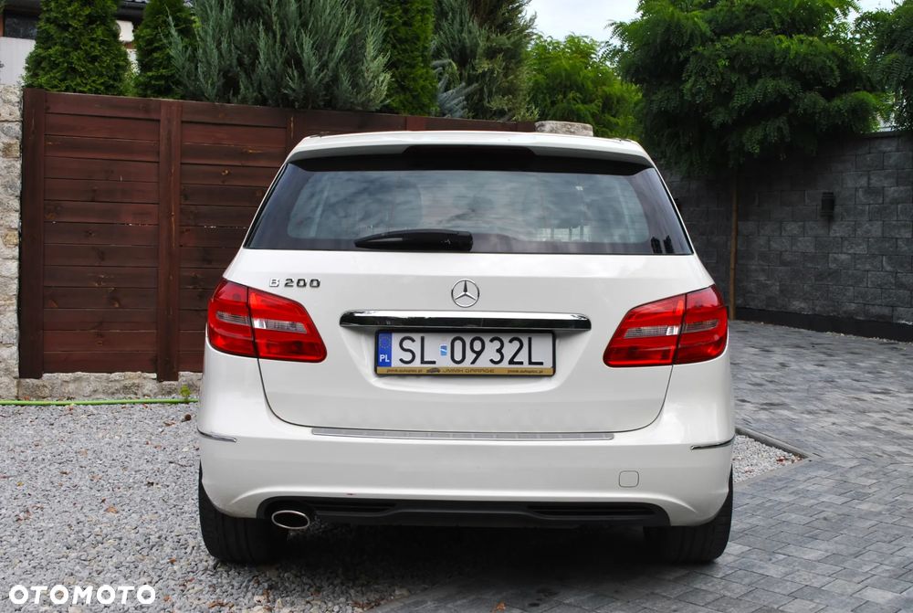 Mercedes-Benz Klasa B 200 (BlueEFFICIENCY) - 5