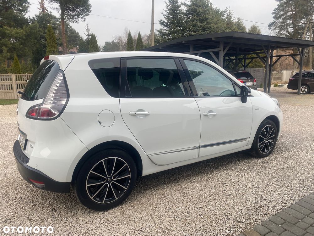 Renault Scenic ENERGY TCe 130 BOSE EDITION - 9