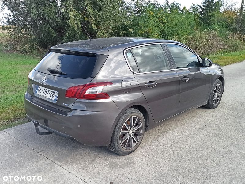 Peugeot 308 - 4