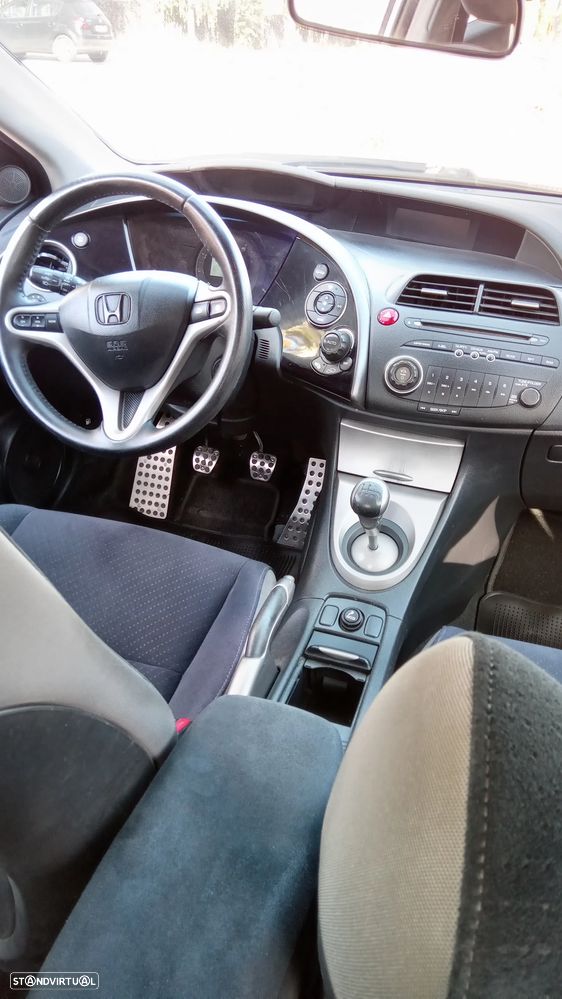 Honda Civic - 10
