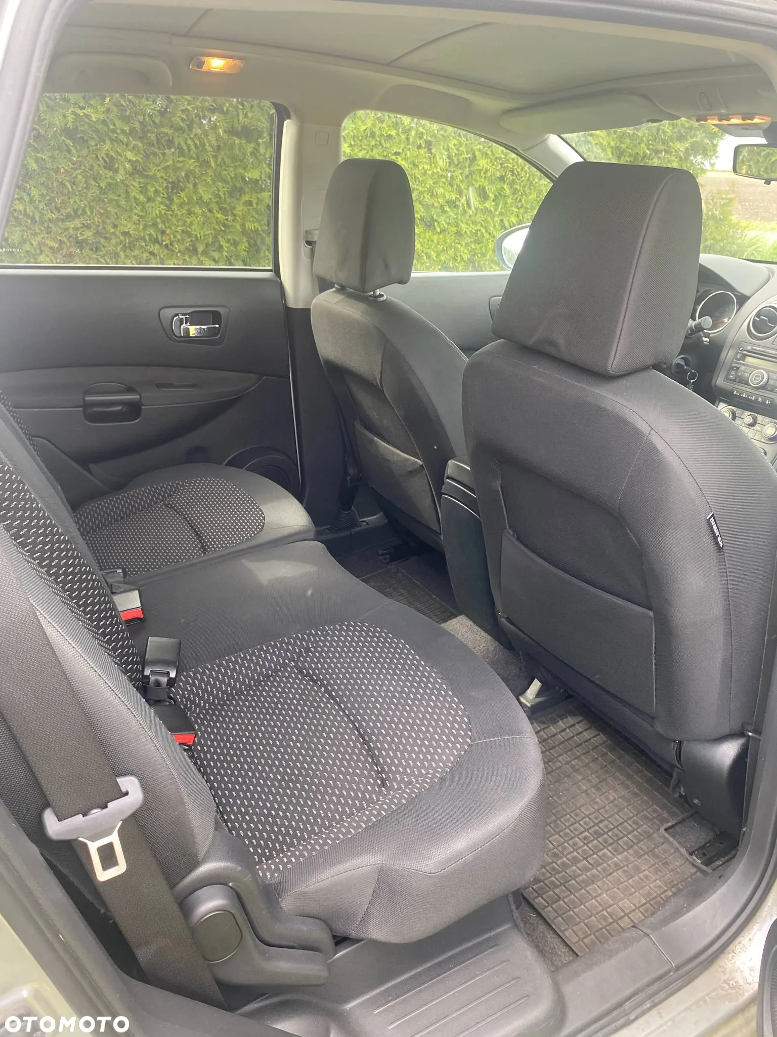 Nissan Qashqai+2 - 9