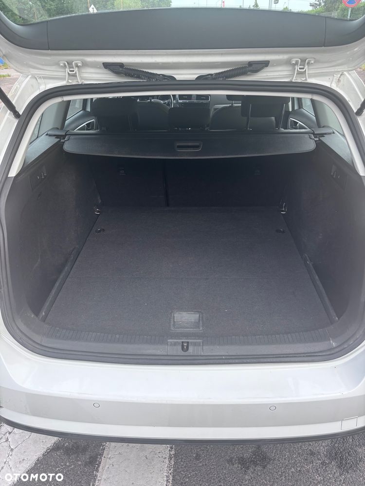 Volkswagen Golf 1.6 TDI BMT Comfortline - 12
