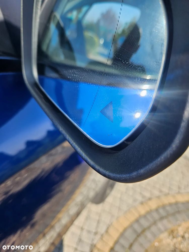 Mercedes-Benz GLC - 13