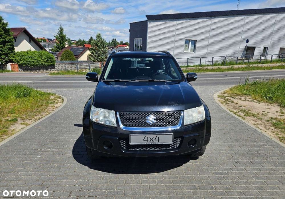 Suzuki Grand Vitara - 2