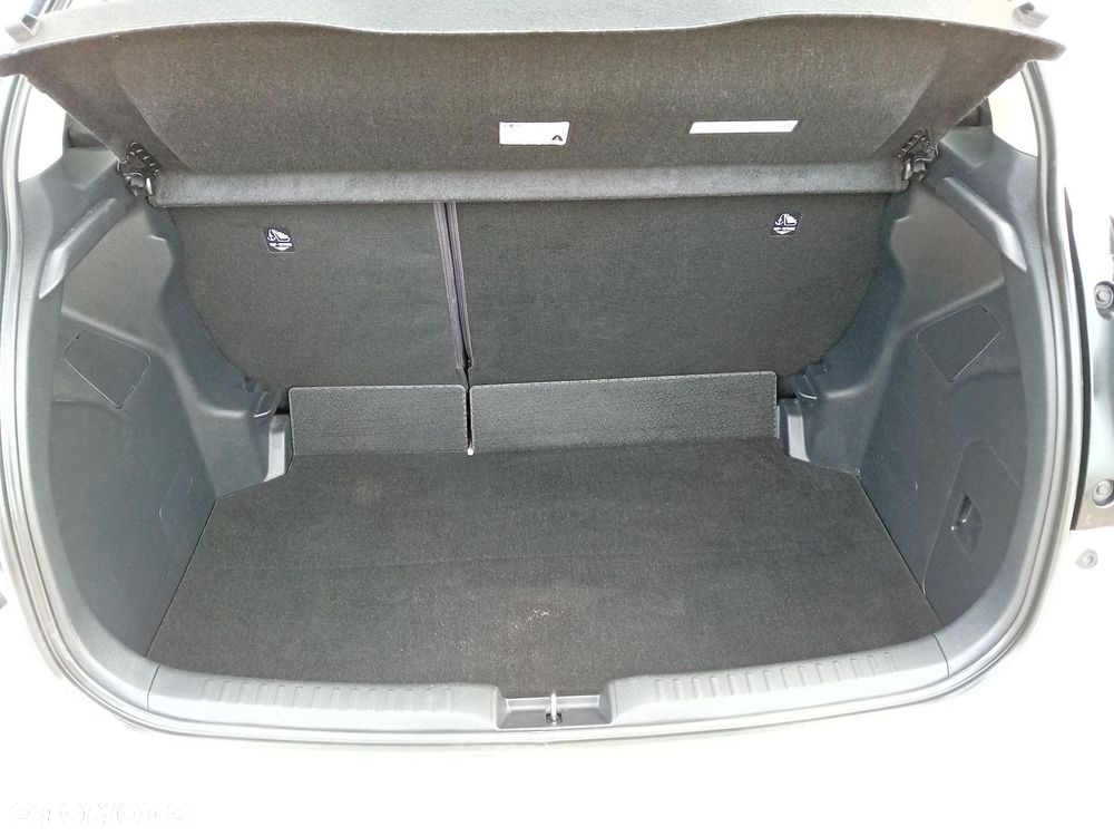 Toyota Yaris Hybrid 1.5 Comfort - 13