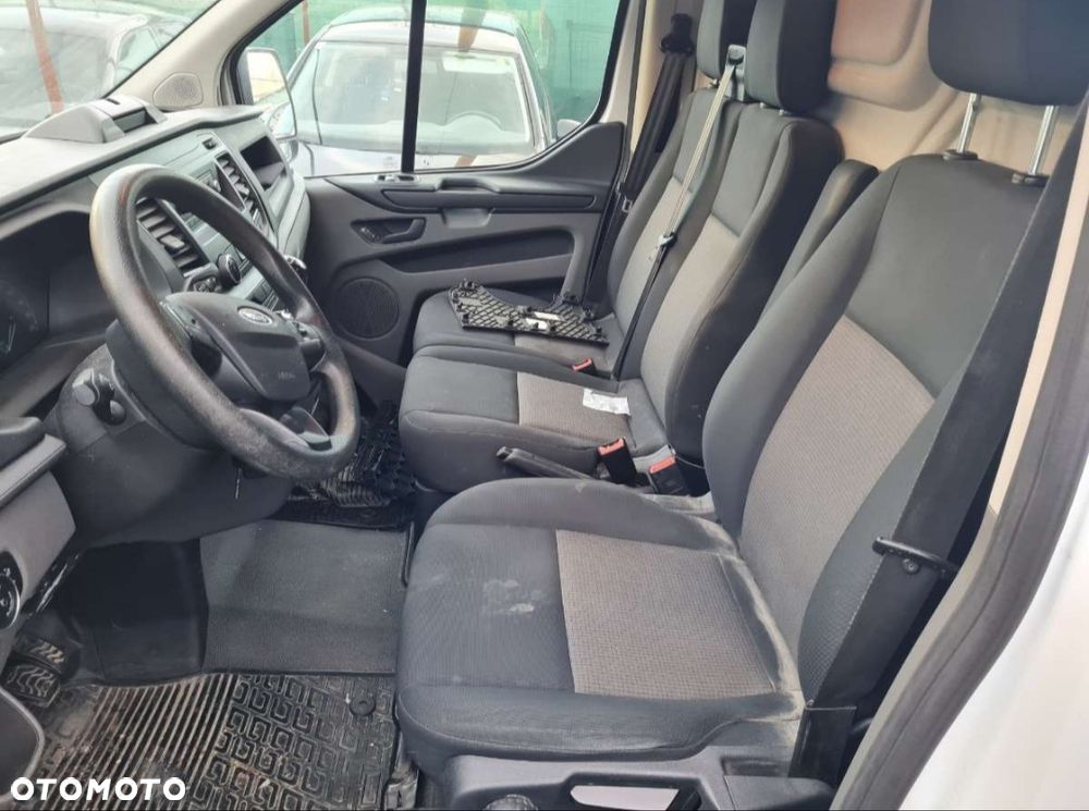 Ford Transit Custom - 6