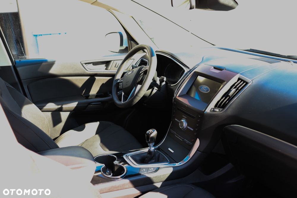 Ford S-Max 2.0 EcoBlue Titanium - 5