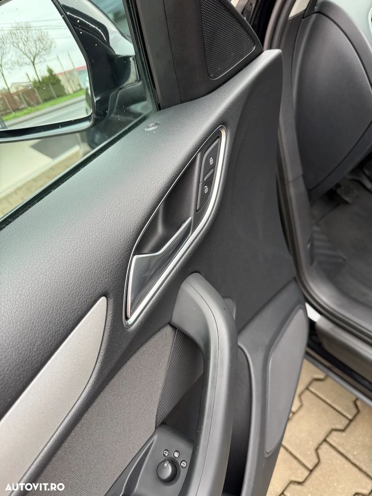 Audi Q3 2.0 TDI - 28