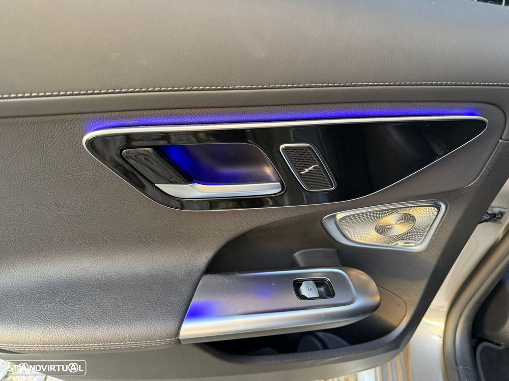 Mercedes-Benz C 300 e AMG Line - 17