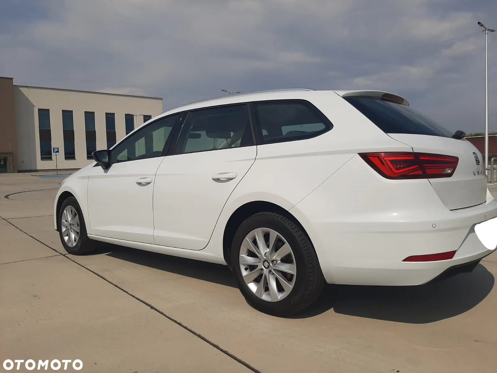 Seat Leon 1.6 TDI Start&Stop Reference - 10
