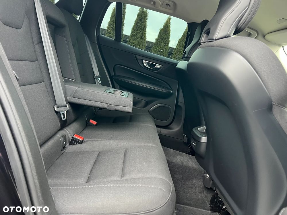 Volvo V60 B4 D Geartronic Momentum Pro - 30