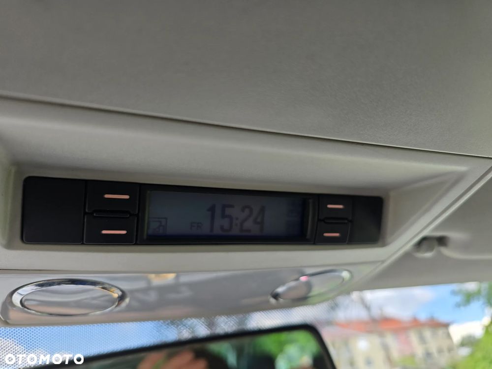 Volkswagen Caravelle L1 Comfortline - 17