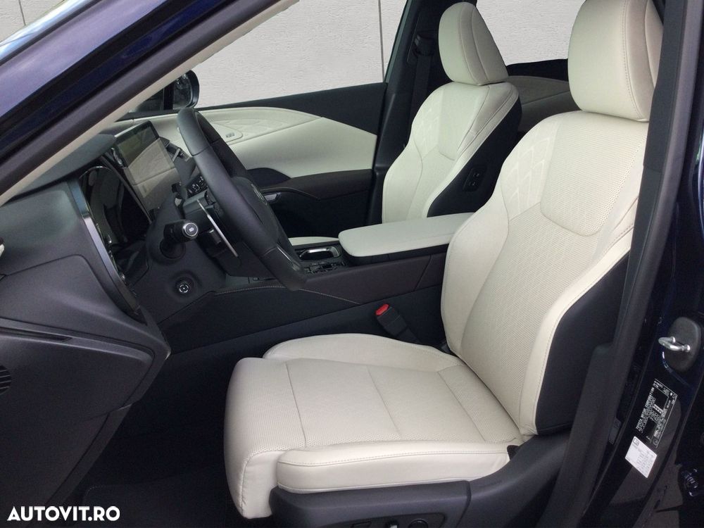 Lexus Seria RX 450h+ (Plug-in-Hybrid) Luxury Line - 3