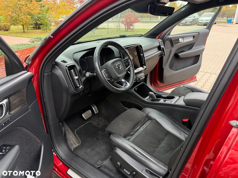 Volvo Xc40 2021 photo 2