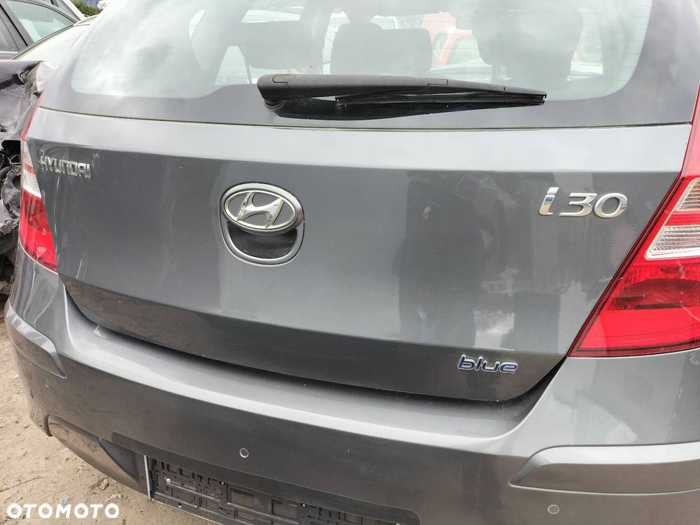 KOMPLETNY TYŁ KLAPA BAGAŻNIKA ZDERZAK TYŁ LAMPY HYUNDAI I30 I HB 5D 9A - 4