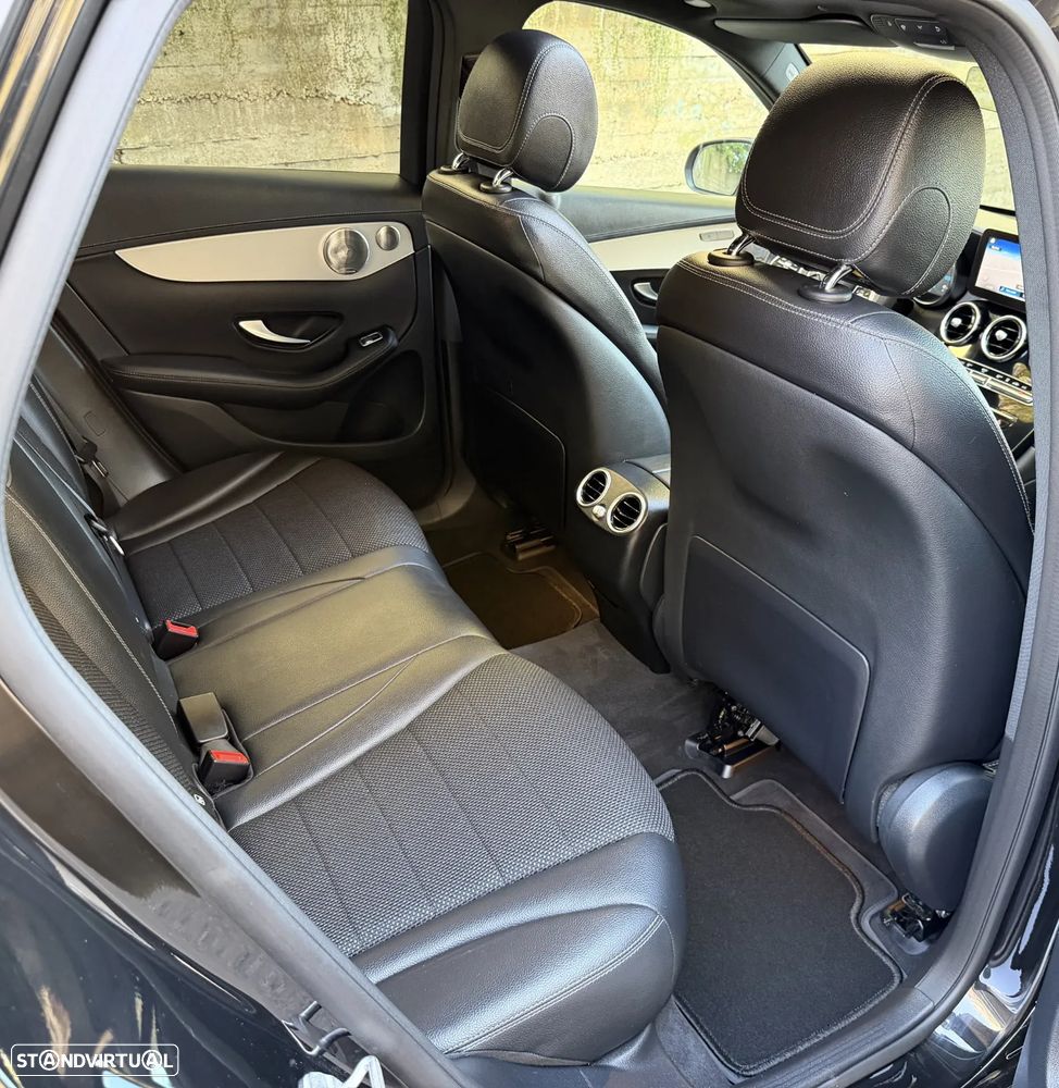 Mercedes-Benz GLC 300 de 4Matic 9G-TRONIC - 26