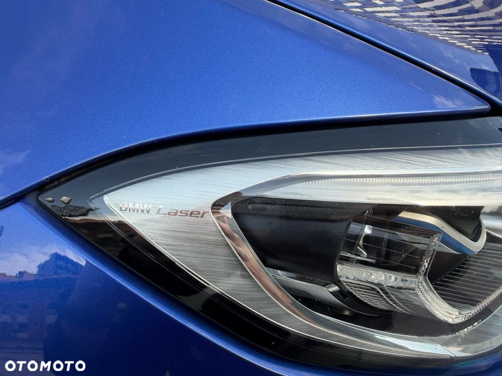 BMW Seria 3 320d xDrive Edition M Sport Shadow - 12