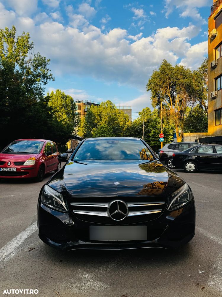 Mercedes-Benz C - 8