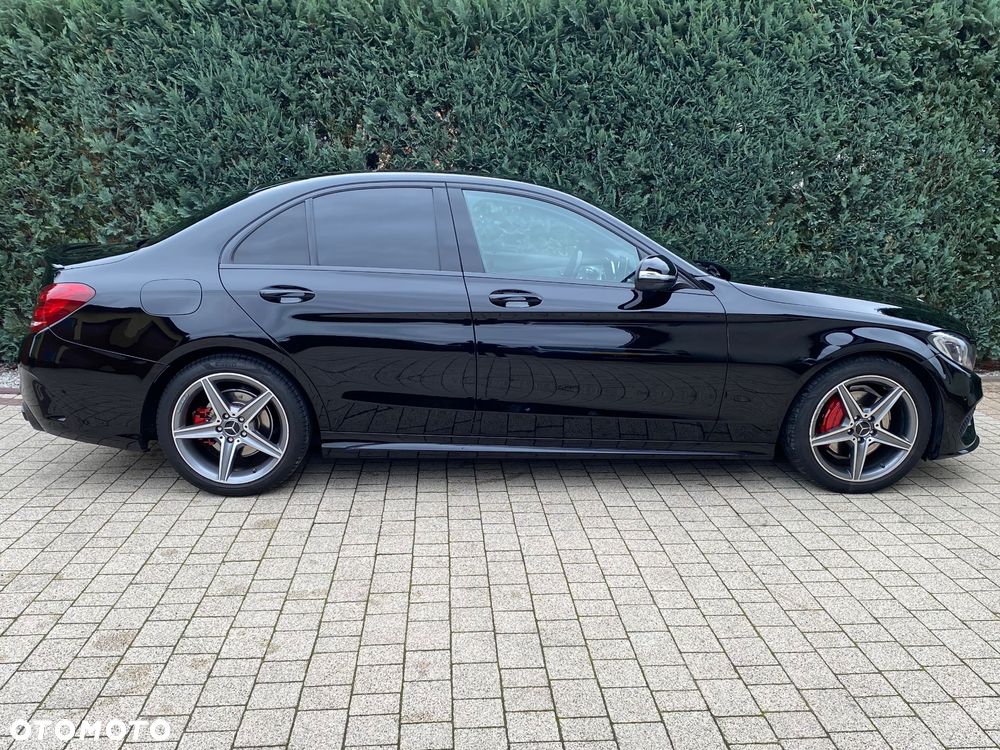 Mercedes-Benz Klasa C 220 (BlueTEC) d 7G-TRONIC AMG Line - 4