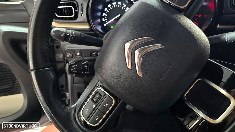 Citroën C3 1.2 PureTech Origins - 26