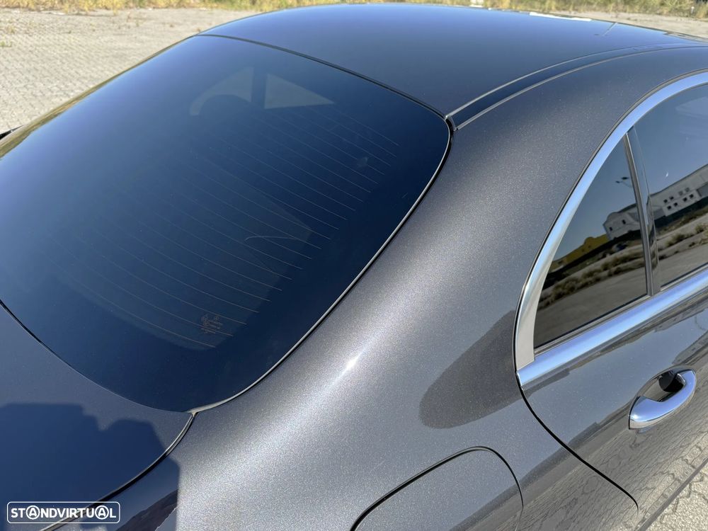 Mercedes-Benz E 300 de AMG Line - 24