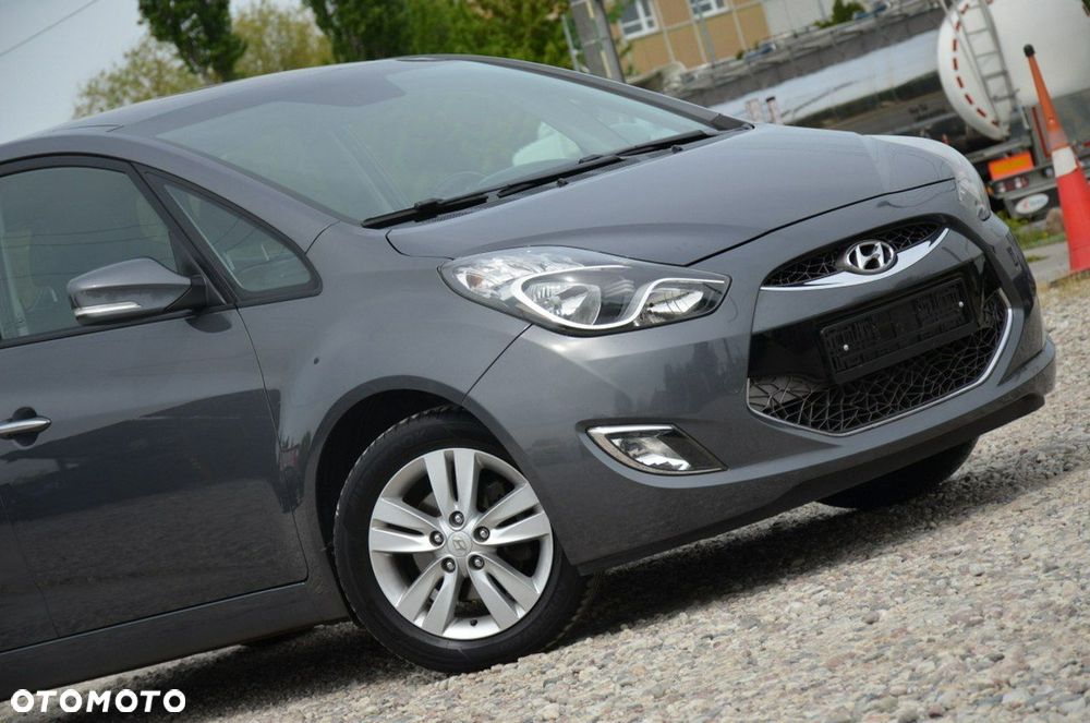 Hyundai ix20 - 12