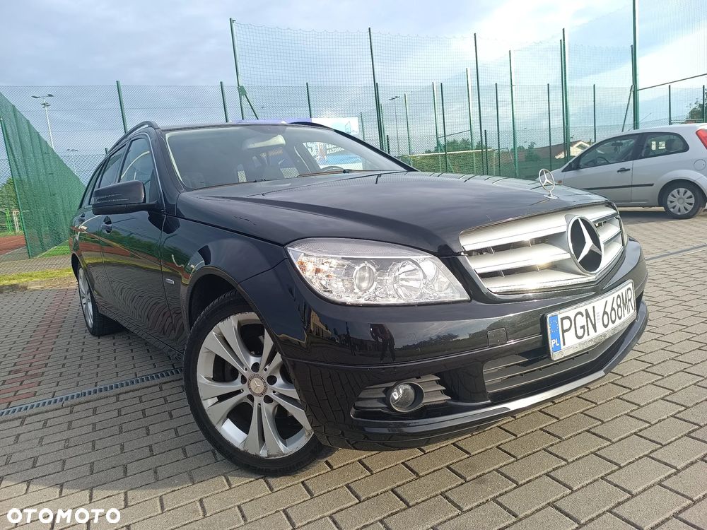 Mercedes-Benz Klasa C 180 Kompressor Automatik BlueEFFICIENCY - 3