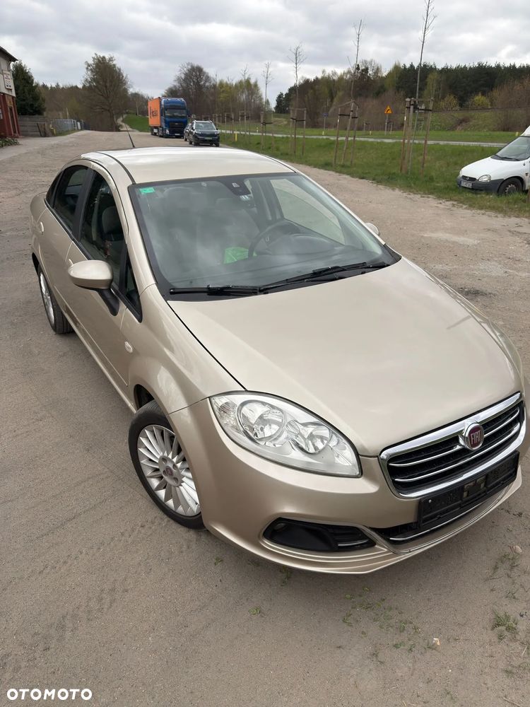 Fiat Linea - 1