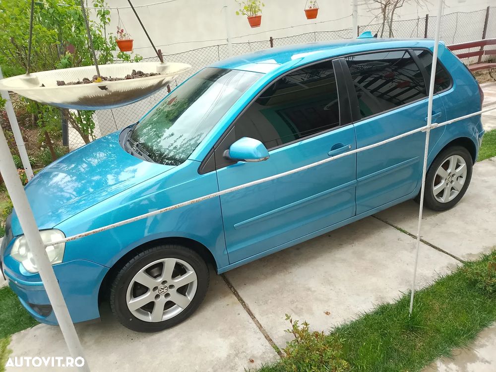Volkswagen Polo 1.2 Attractive - 11