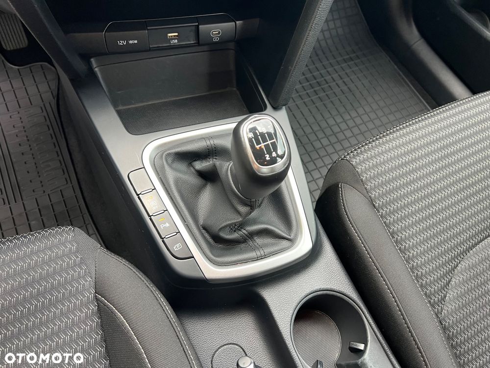 Kia Ceed 1.5 T-GDI L - 17