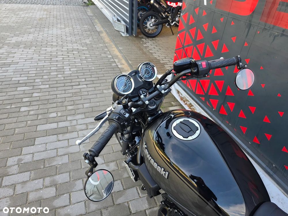 Kawasaki Z 650 RS - 15
