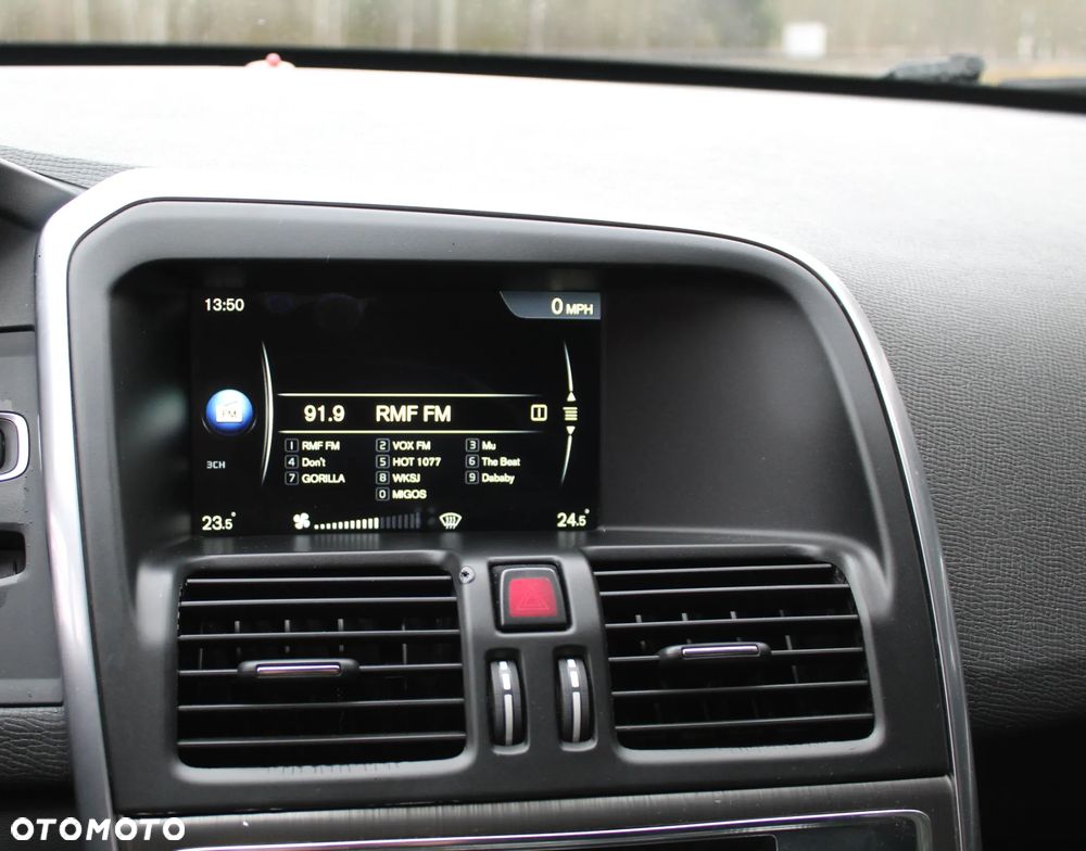 Volvo XC 60 T5 AWD Drive-E Momentum - 24