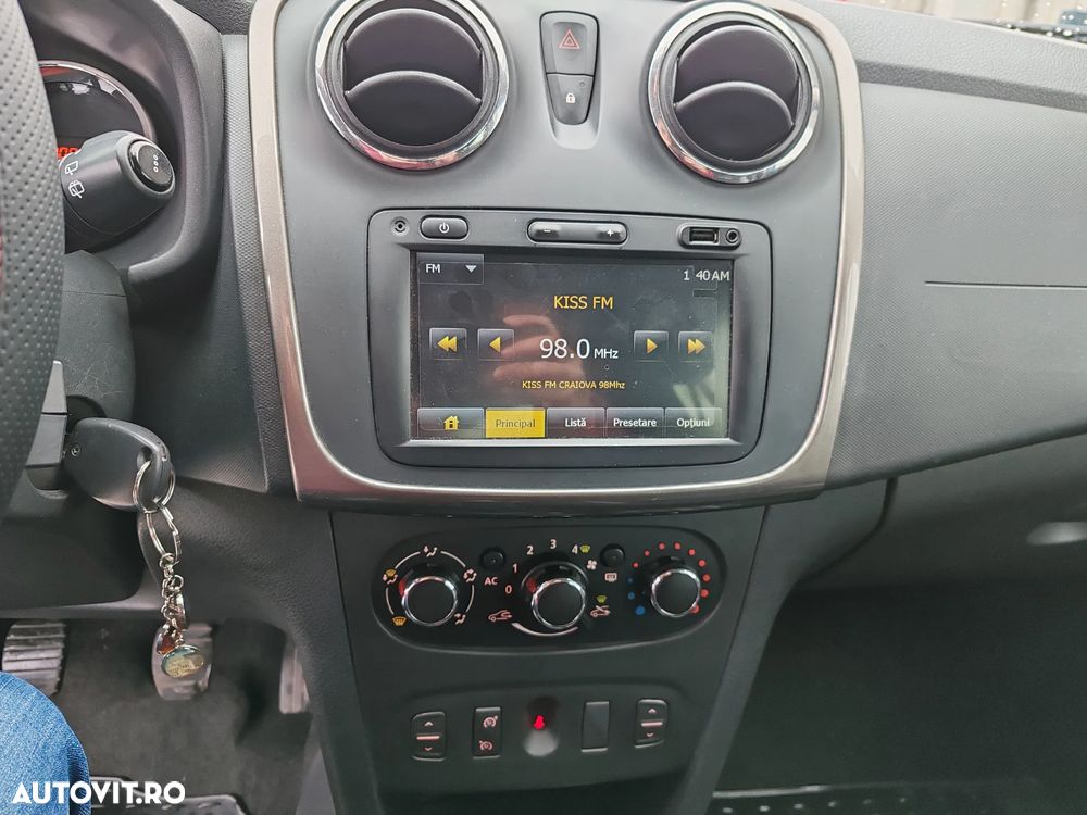 Dacia Sandero Stepway - 8