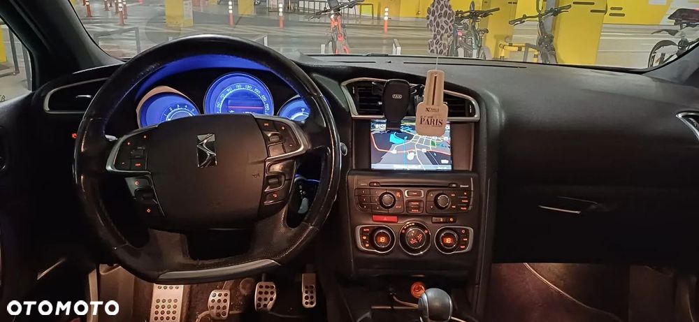 Citroën DS4 2.0 HDi SportChic - 12