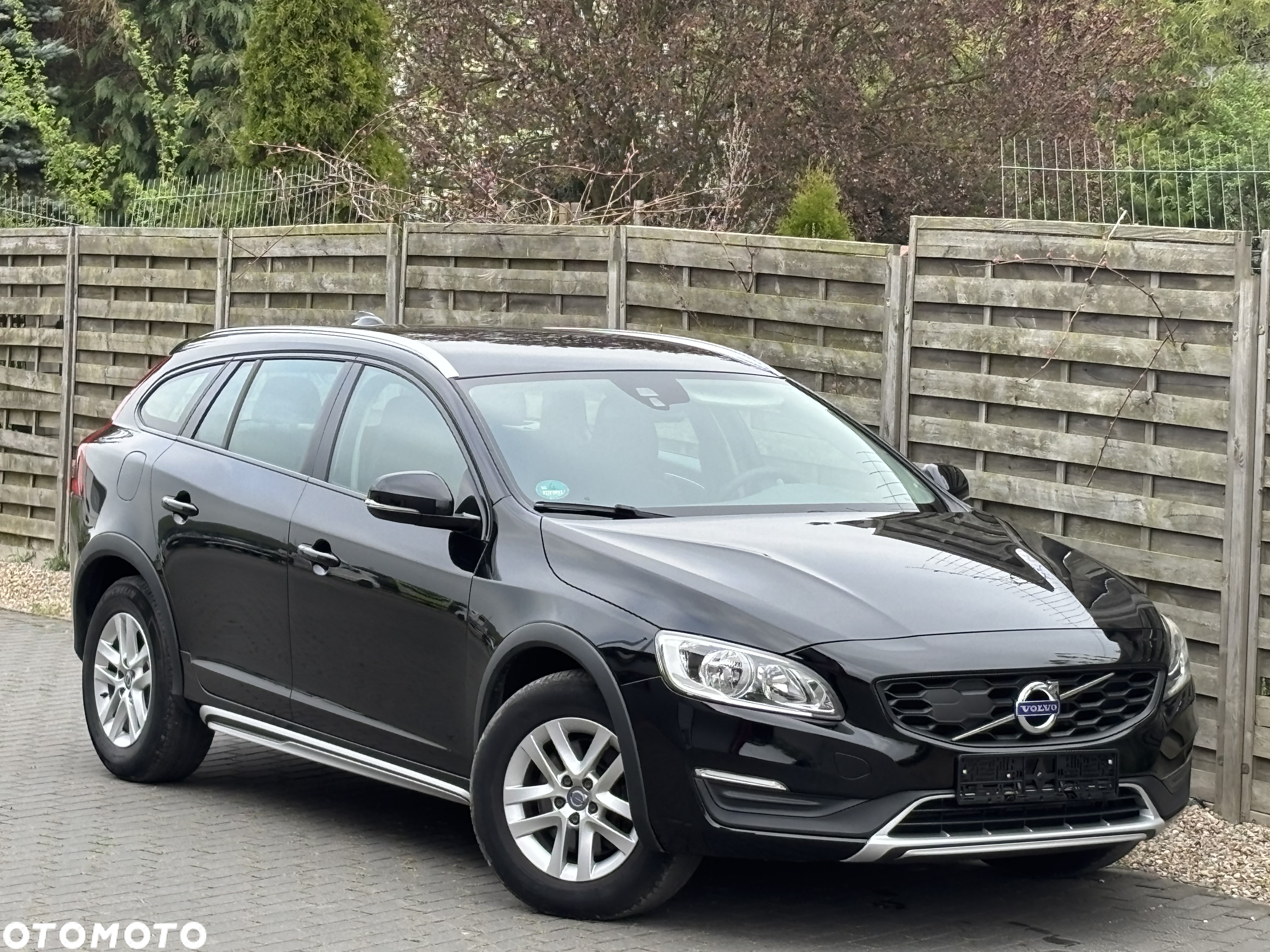Volvo V60 Cross Country D3 Momentum - 23