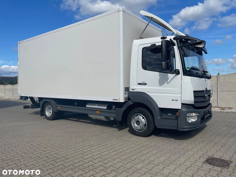 Mercedes-Benz ATEGO 818 ,ładowność 3,2 tony! - 4