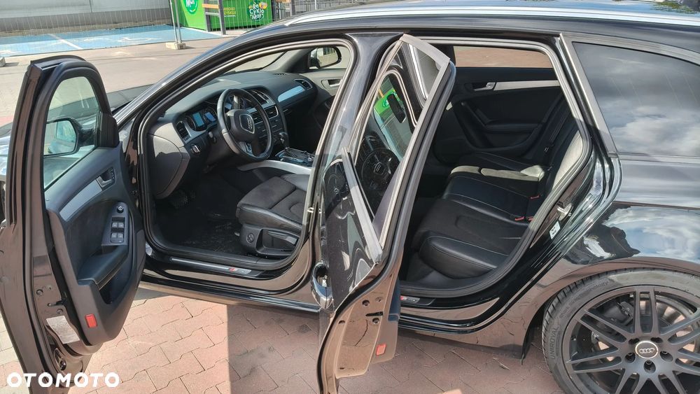 Audi A4 Avant 3.2 FSI quattro tiptronic S line Sportpaket (plus) - 9