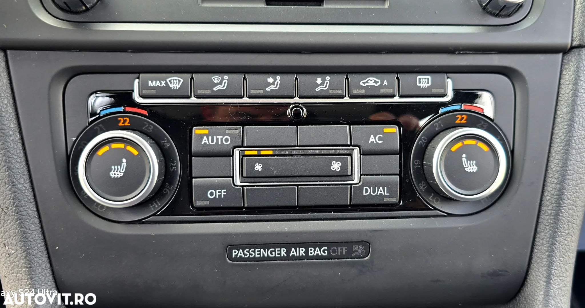 Volkswagen Golf 2.0 TDI DPF Highline - 14