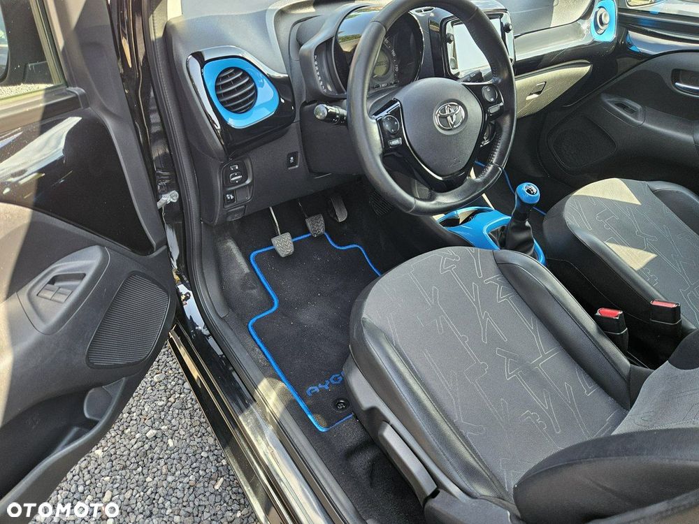 Toyota Aygo - 12
