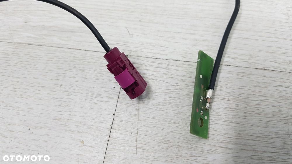 mercedes c klasa w205 antena bluetooth wzmacniacz - 3