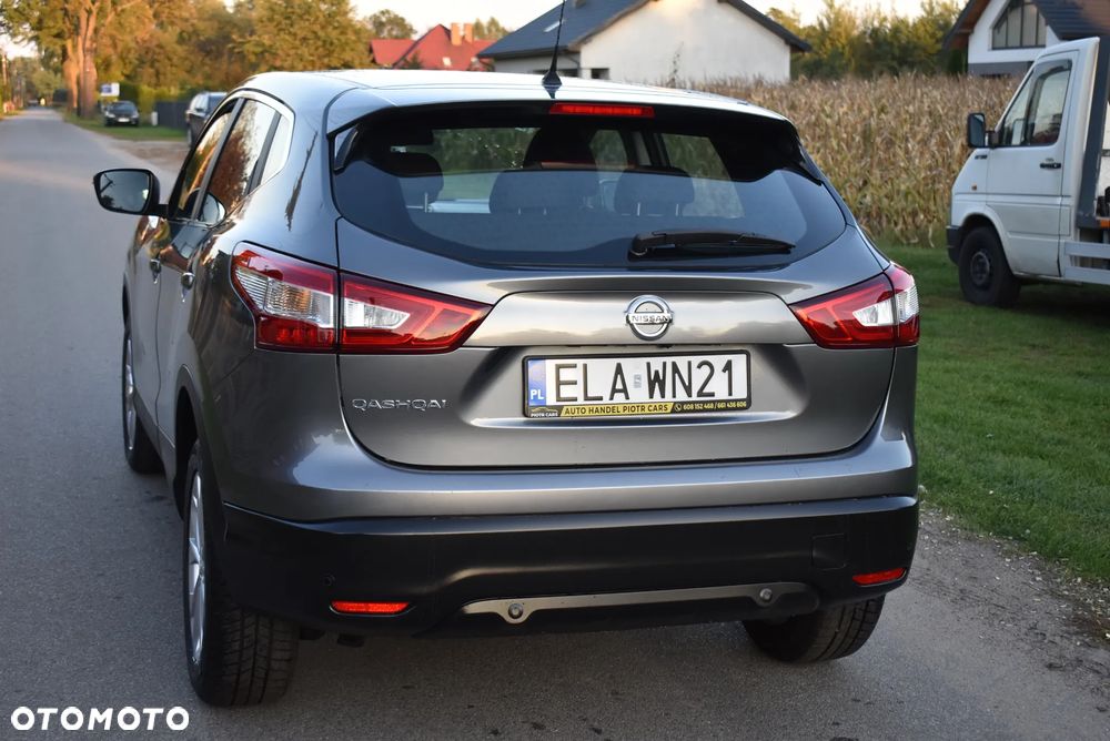 Nissan Qashqai 1.2 DIG-T TEKNA+ - 10
