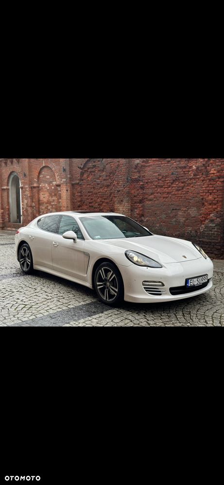 Porsche Panamera 4 PDK - 2