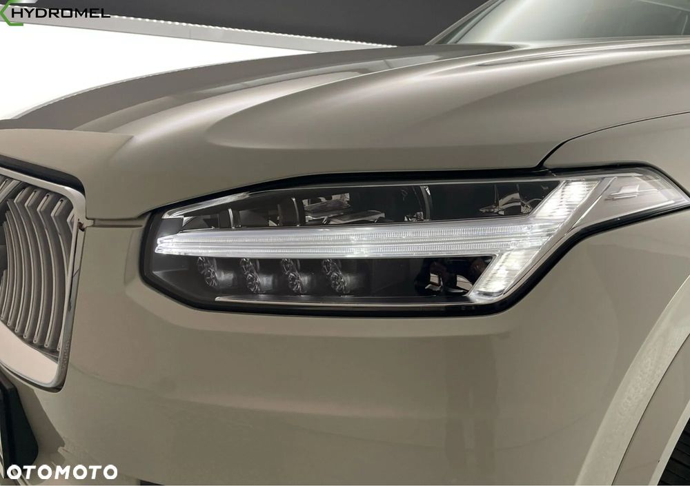 Volvo XC 90 - 12