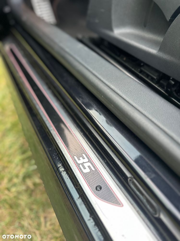 Volkswagen Golf - 16