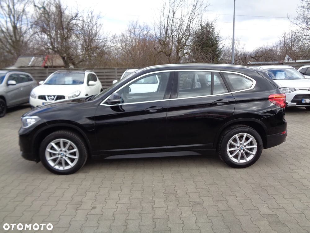 BMW X1 sDrive18d Sport Line - 1