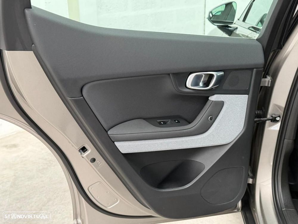 Polestar 2 Long Range 78 kWh AWD - 48