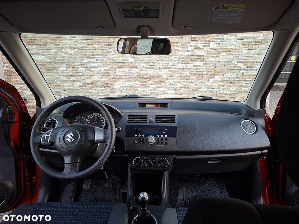 Suzuki Swift 1.3 Comfort - 8